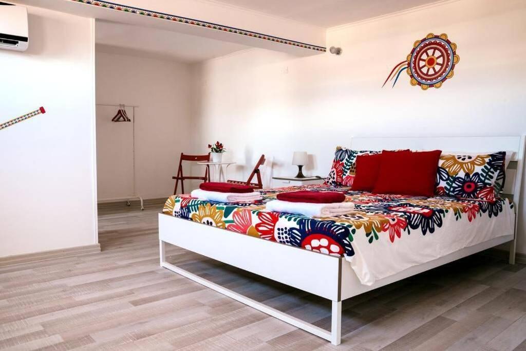 Attico In Pieno Centro Storico Di Catania Apartment Екстериор снимка